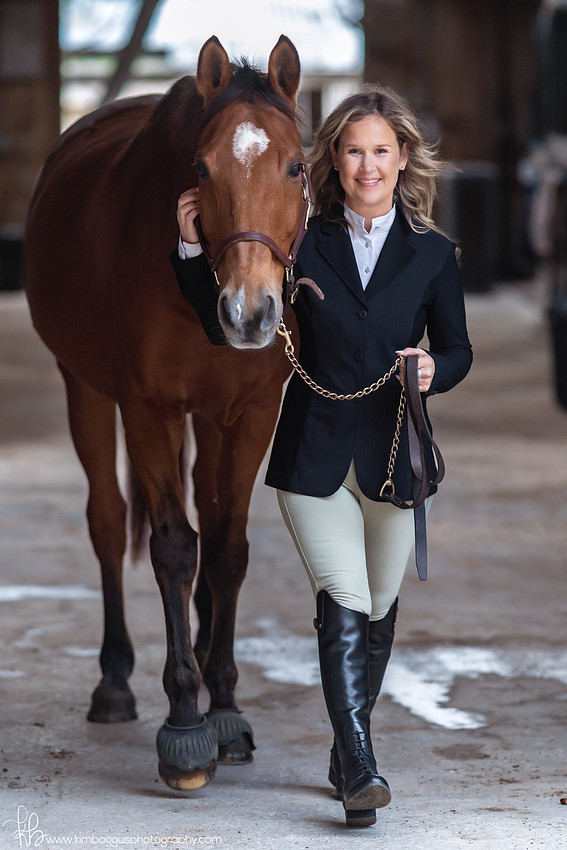 Equestrian Photography in Austin Texas, Family photographer, natural light, horse, stable, McAllen Texas Photographer