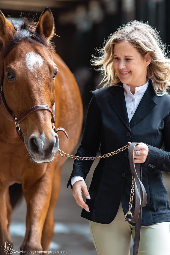Equestrian Photography in Austin Texas, Family photographer, natural light, horse, stable, McAllen Texas Photographer