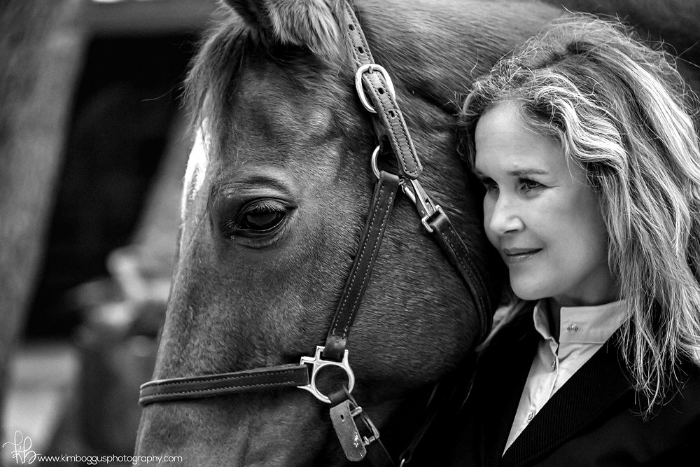 Equestrian Photography in Austin Texas, Family photographer, natural light, horse, stable, McAllen Texas Photographer