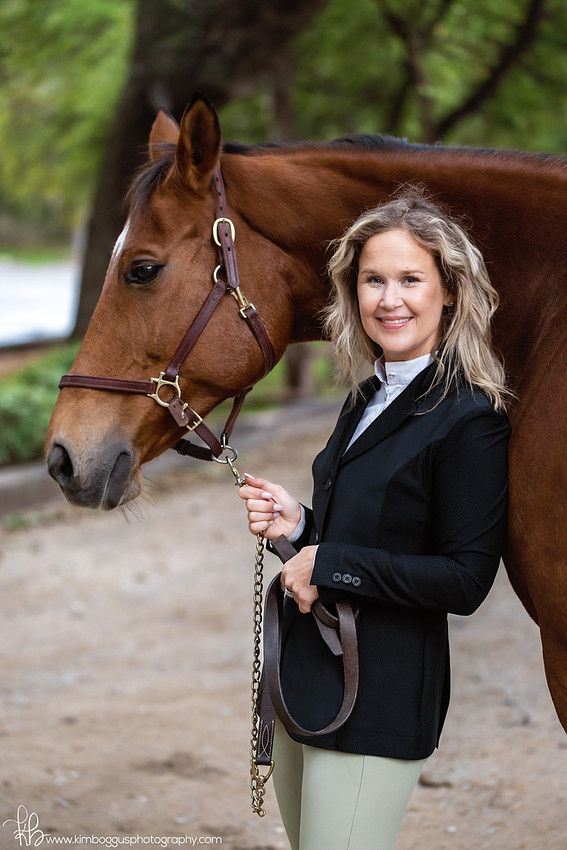 Equestrian Photography in Austin Texas, Family photographer, natural light, horse, stable, McAllen Texas Photographer