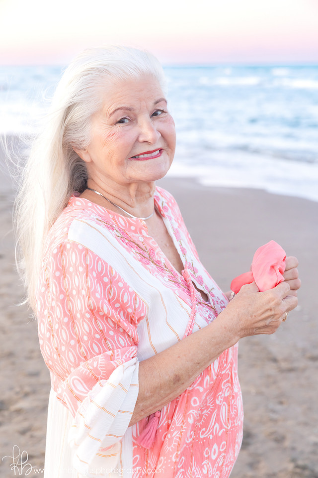 Kim Boggus Photography, McAllen,RGV family beach session at South Padre Island, Texas.