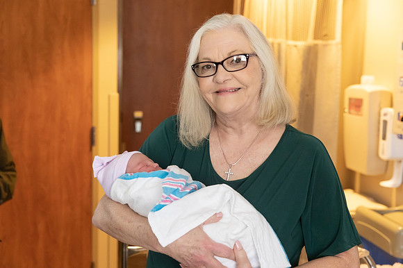 Birth photography, free 48, newborn photographer, hospital pictures, delivery, maternity