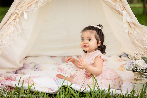 One Year Cake Smash baby photography McAllen Texas Photographer, toddler, child, children's portraits